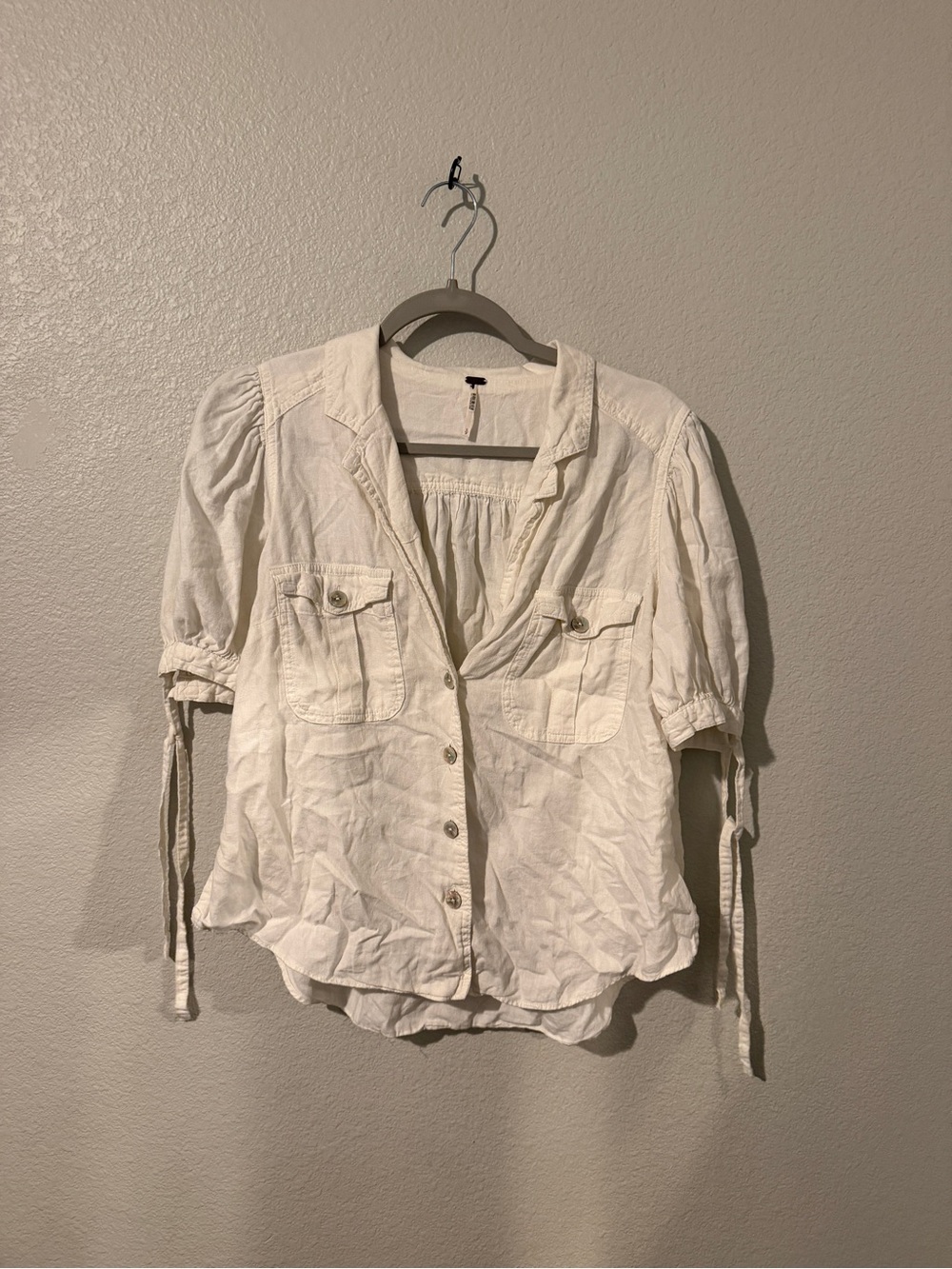 Free People Cream Button-Up Blouse with Tie Sleeves 55% Linen